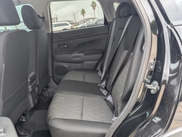 Mitsubishi Outlander Sport LE 2.0 AWC 2026