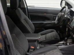 Mitsubishi Outlander Sport ES 2.0 AWC 2026