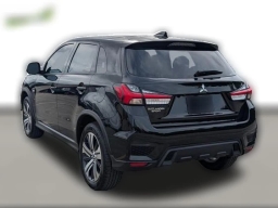 Mitsubishi Outlander Sport ES 2.0 AWC 2026