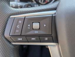 Mitsubishi Outlander ES FWD 2026