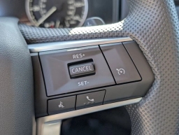Mitsubishi Outlander ES FWD 2026