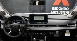 Mitsubishi Outlander SE FWD 2026