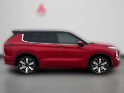 Mitsubishi Outlander SEL FWD 2026