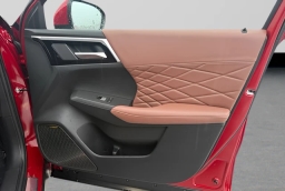 Mitsubishi Outlander SEL FWD 2026