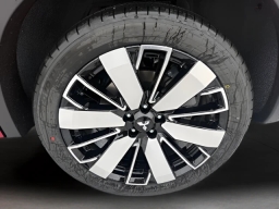 Mitsubishi Outlander SEL FWD 2026