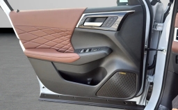 Mitsubishi Outlander SEL FWD 2026