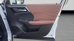 Mitsubishi Outlander SEL FWD 2026