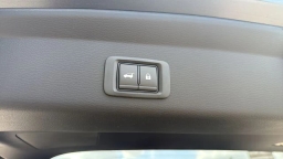 Mitsubishi Outlander SEL FWD 2026