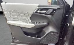 Mitsubishi Outlander SEL FWD 2026