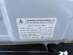 Mitsubishi Outlander SEL FWD 2026
