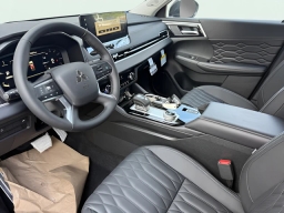 Mitsubishi Outlander SEL FWD 2026