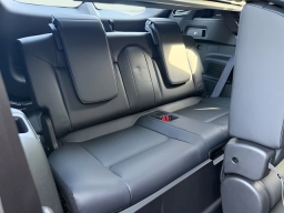 Mitsubishi Outlander SEL FWD 2026