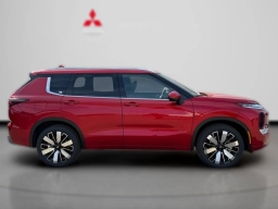 Mitsubishi Outlander SEL FWD 2026