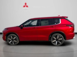 Mitsubishi Outlander SEL FWD 2026