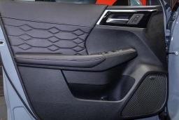 Mitsubishi Outlander SEL S-AWC 2026