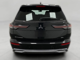 Mitsubishi Outlander SEL S-AWC 2026