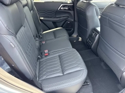Mitsubishi Outlander SEL S-AWC 2026