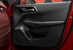 Mitsubishi Outlander Plug-In Hybrid SE S-AWC 2025