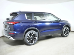 Mitsubishi Outlander Plug-In Hybrid SE S-AWC 2025