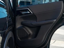 Mitsubishi Outlander Plug-In Hybrid SE S-AWC 2025
