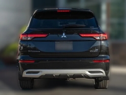 Mitsubishi Outlander Plug-In Hybrid SE S-AWC 2025
