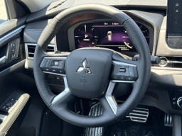 Mitsubishi Outlander Plug-In Hybrid SEL S-AWC 2026