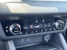 Mitsubishi Outlander Plug-In Hybrid SEL S-AWC 2026