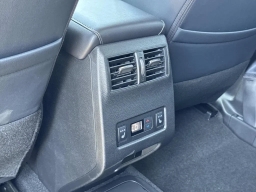 Mitsubishi Outlander Plug-In Hybrid SEL S-AWC 2026