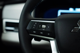 Mitsubishi Outlander Plug-In Hybrid SEL Platinum Edition S-AWC 2025