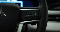 Mitsubishi Outlander Plug-In Hybrid SEL Platinum Edition S-AWC 2025