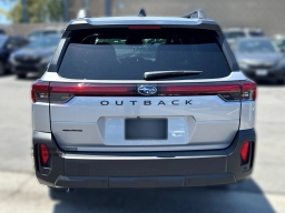 Subaru Outback Limited AWD 2026