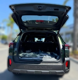 Subaru Outback Limited XT AWD 2026