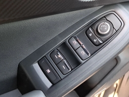Subaru Crosstrek Limited Hybrid AWD 2026