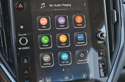Subaru Crosstrek Limited Hybrid AWD 2026