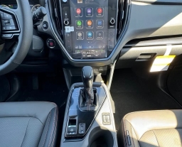 Subaru Crosstrek Limited Hybrid AWD 2026