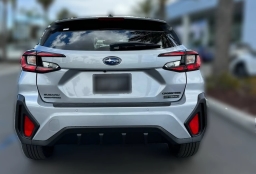 Subaru Crosstrek Limited Hybrid AWD 2026