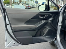 Subaru Crosstrek Limited Hybrid AWD 2026