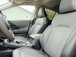 Subaru Crosstrek Limited Hybrid AWD 2026