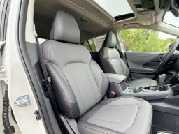 Subaru Crosstrek Limited Hybrid AWD 2026