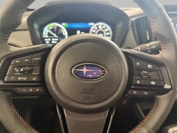 Subaru Crosstrek Limited Hybrid AWD 2026