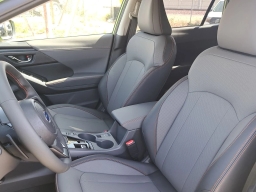 Subaru Crosstrek Limited Hybrid AWD 2026