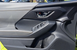 Subaru Crosstrek Limited Hybrid AWD 2026