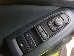 Subaru Crosstrek Limited Hybrid AWD 2026