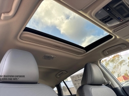 Subaru Crosstrek Limited Hybrid AWD 2026