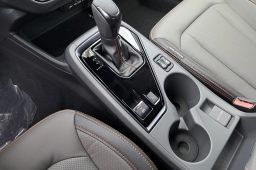 Subaru Crosstrek Limited Hybrid AWD 2026