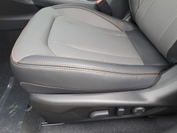 Subaru Crosstrek Limited Hybrid AWD 2026
