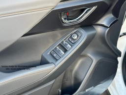 Subaru Crosstrek Limited Hybrid AWD 2026