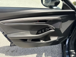 Mazda Mazda3 Sedan 2.5 S Select Sport FWD 2026