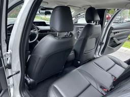 Mazda Mazda3 Sedan 2.5 S Select Sport FWD 2026