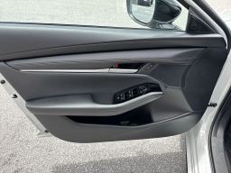Mazda Mazda3 Sedan 2.5 S Select Sport FWD 2026